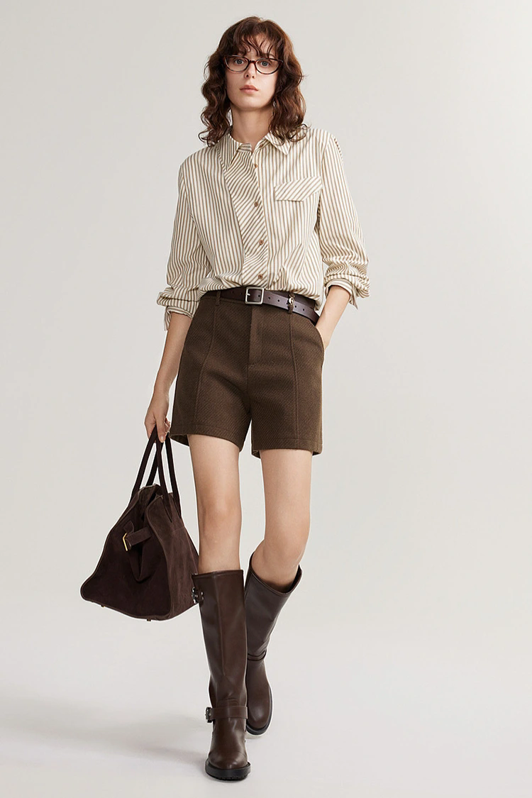 วิธีการเลือกเสื้อลำลองสตรีที่สมบูรณ์แบบ?